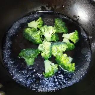 Make Beans and broccoli step 8