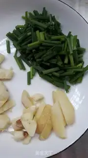 Make Scrambled pork step 2