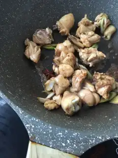 Make Roasted potatoes, chicken legs step 8