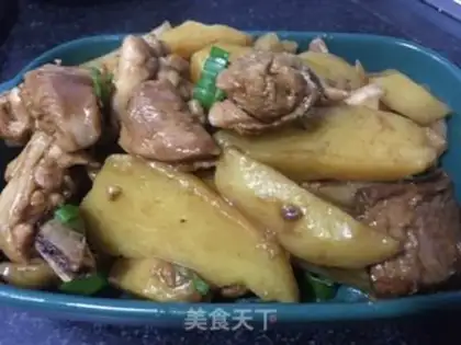 Make Roasted potatoes, chicken legs step 16