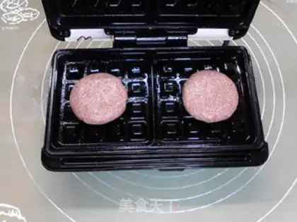 Make Cheeky-legged cheese and waffles step 10