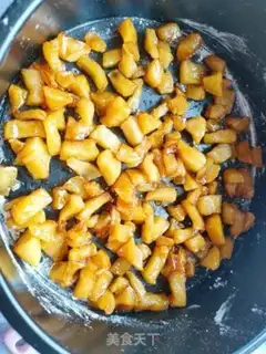 Make Caramel apple flip cake step 4