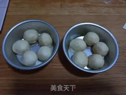 Make Sausage flower bread step 6