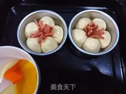 Make Sausage flower bread step 8