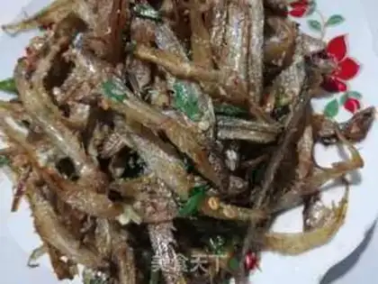Make Spicy little fish step 6
