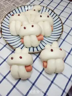 Make Sausage rabbit step 7