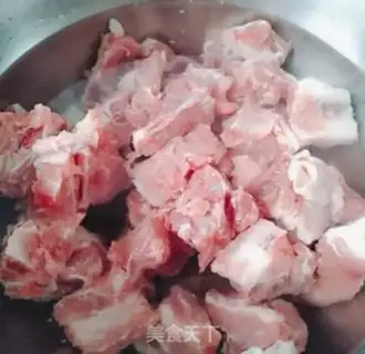 Make Sea laced ribs soup step 1