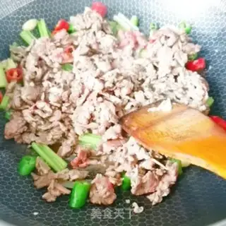 Make Celery and roast beef step 8