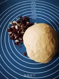 Make Pumpkin step 4