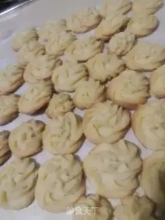Make Cream cookies step 7