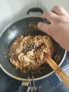 Make Onion noodles step 9