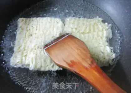 Make Pork egg pepper step 2