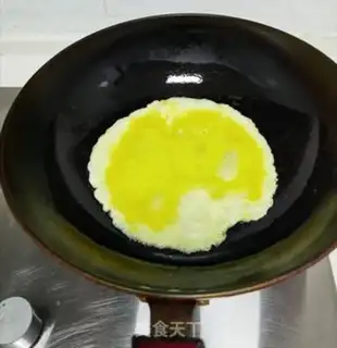 Make Scrambleded eggs step 5