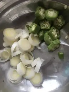 Make Soup with eggs step 5