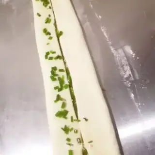 Make Onion roll step 4