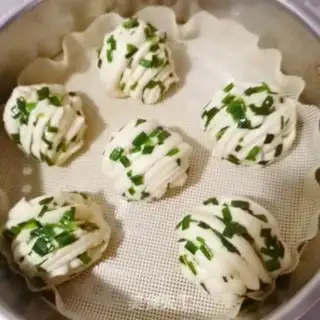 Make Onion roll step 10