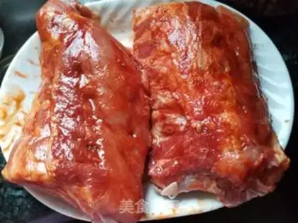 Make Ridiculous garlic steaks step 1