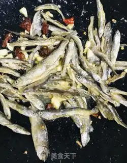 Make Fish-dry, fried head step 3