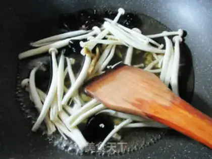 Make Egg mushroom soup step 2