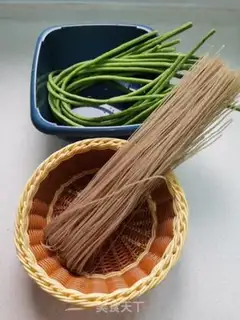 Make Bean-fruit buns step 0