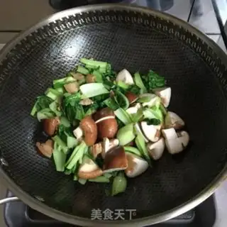 Make Scrambled mushrooms step 2