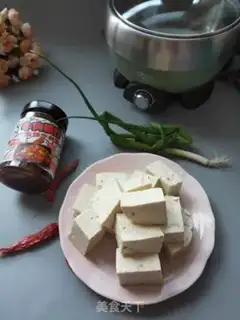 Make Corn beef sauce and tofu step 2