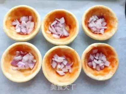Make Pineapple pineapple omelet pizza step 2