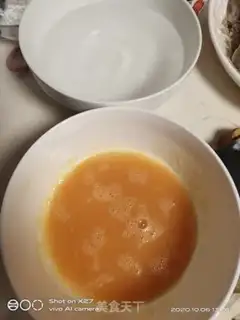 Make Cracking eggs step 0
