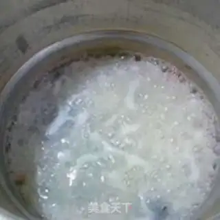Make Ham intestinal egg rice congee step 9