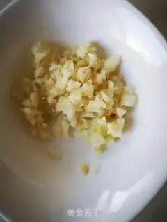 Make Garlic mushroom sauce for melons step 3