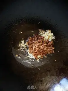 Make Garlic mushroom sauce for melons step 5