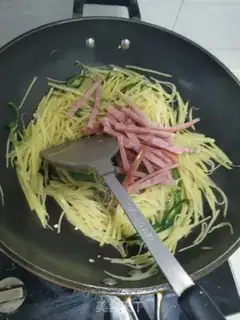 Make Ham and potatoes step 3