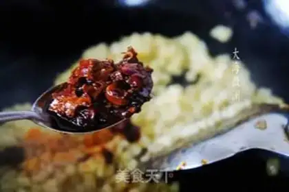 Make Potato beef sauce step 4