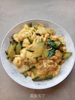 Make cucumber fried eggs step 6