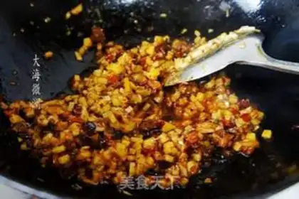 Make Potato beef sauce step 5