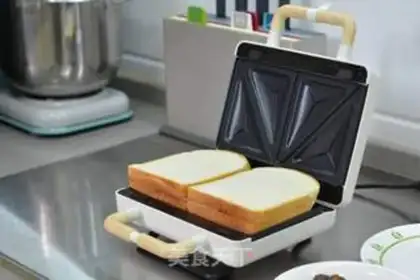 Make Beef sandwich step 3