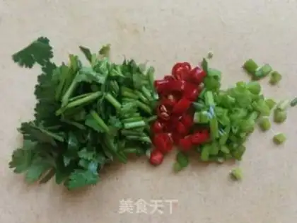 Make Red mushroom chicken soup noodle step 0