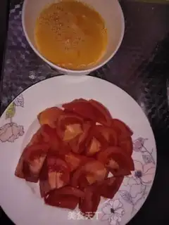 Make Silverfish tomato eggs step 1