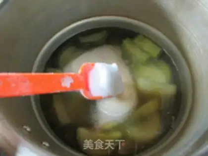 Make Blue radish chicken leg soup step 7