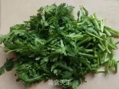 Make Steamed acoustic carrots step 1