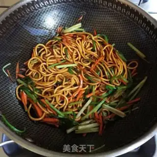 Make Shrimp noodles step 8