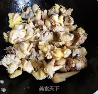 Make A red roasted chicken step 0
