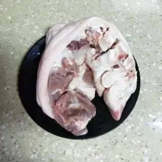 Make Pork hoof step 0