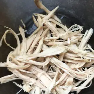 Make Fans with chickens step 4