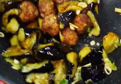 Make Meatball eggplant step 7