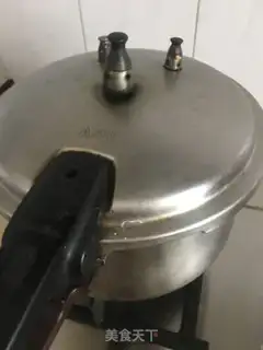 Make Fish and horses