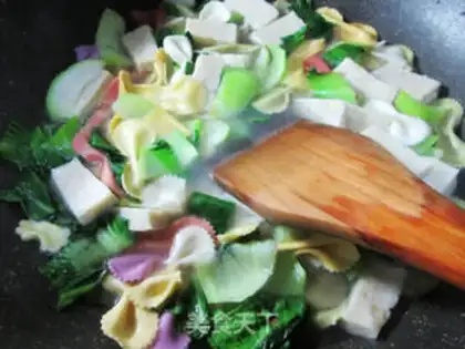 Make Shrimp pasta step 8