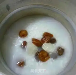 Make Crystal date rice congee step 6