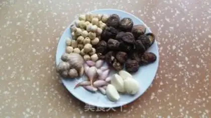 Make Lotus mushrooms step 1