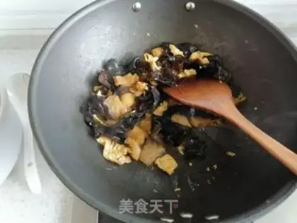 Make Mue-Ee-Ee step 6